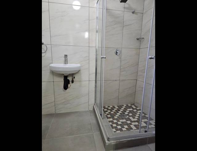2 BEDROOM PROPERTY TO RENT IN AUSTERVILLE